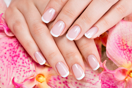 French manicure nails 